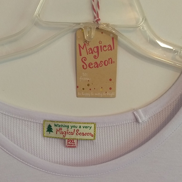 Magical Season White 3/4 Sleeve Holiday Top Camper - Picture 7 of 7